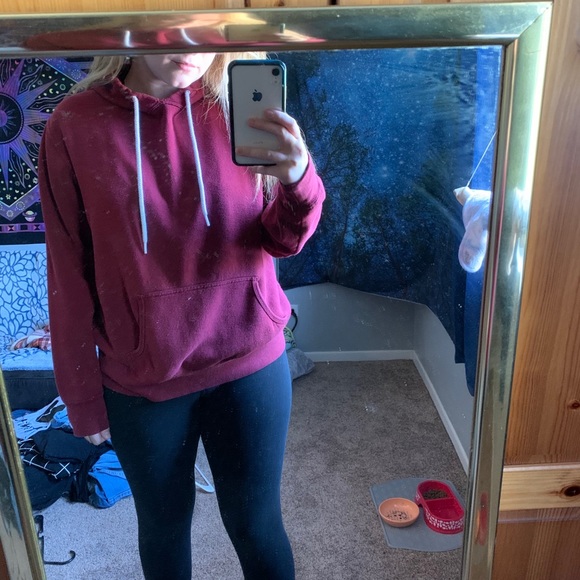 Red hoodie - Picture 2 of 3